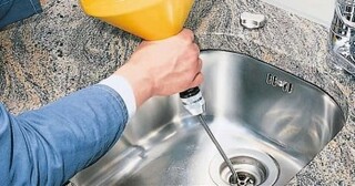Устранение засоров в трубах и канализации в Волхове в октябре